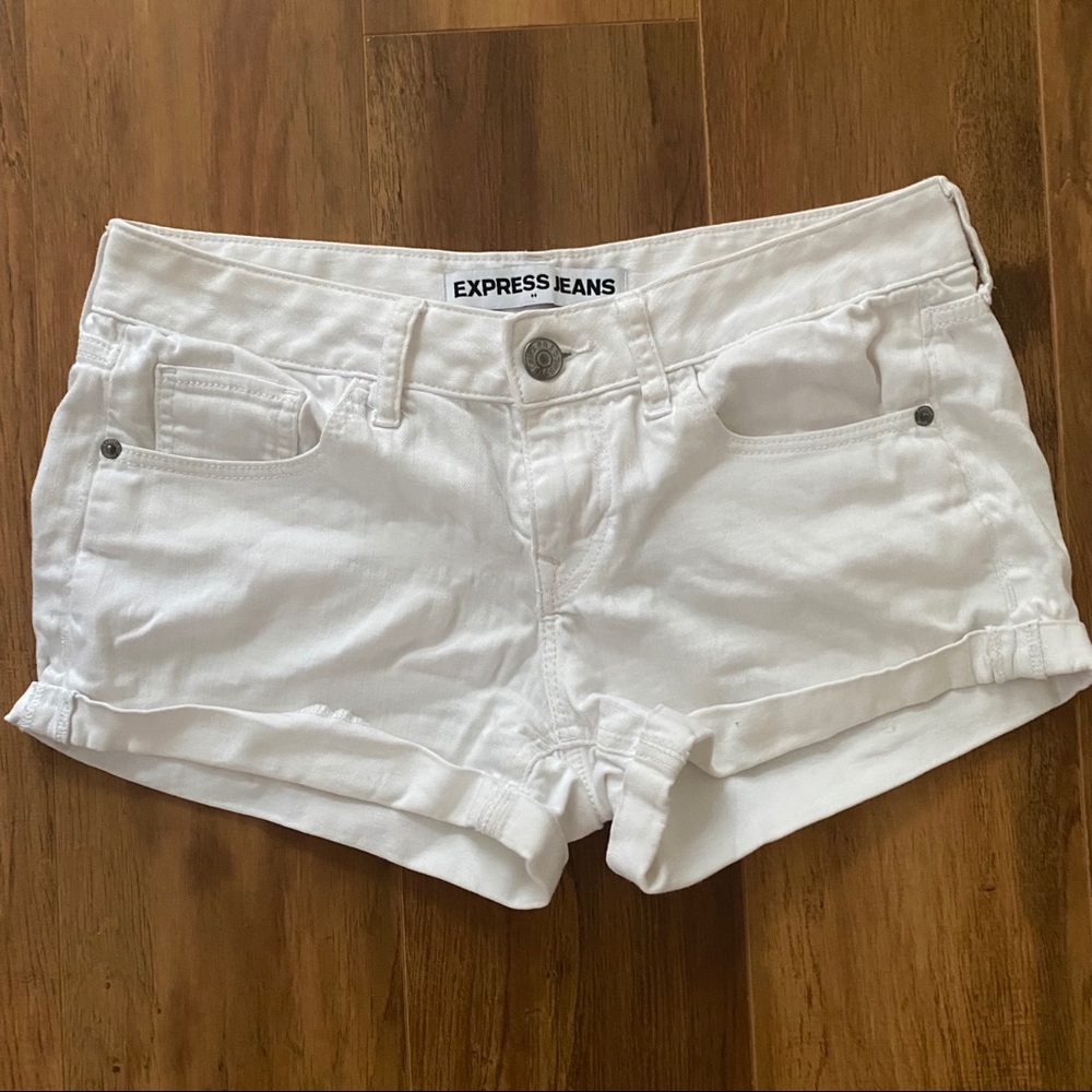 Express White Denim Cuffed White Shorts Sz 4